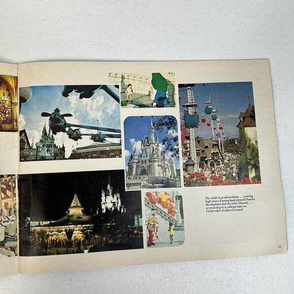 Vtg Walt Disney World A Pictorial Souvenir Book 1977 Paperback Mickey Mouse - Picture 7 of 9